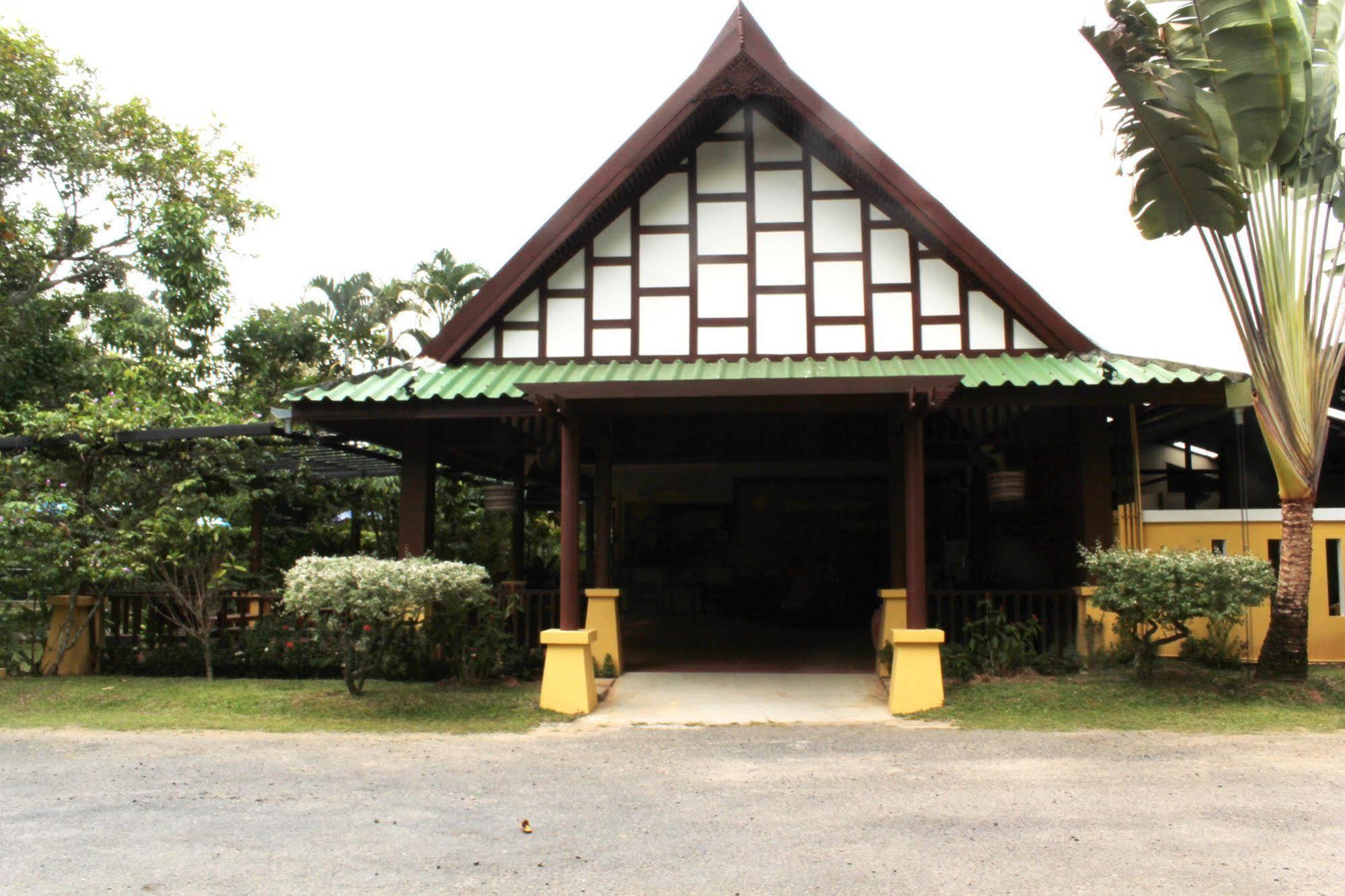 Baan Panwa Resort&Spa Exterior photo
